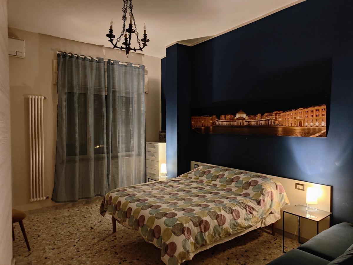 La Dimora Dell'Avvocato Apartment Naples Luaran gambar