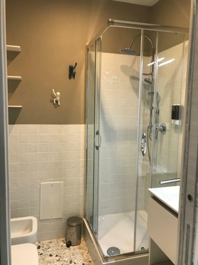 La Dimora Dell'Avvocato Apartment Naples Luaran gambar