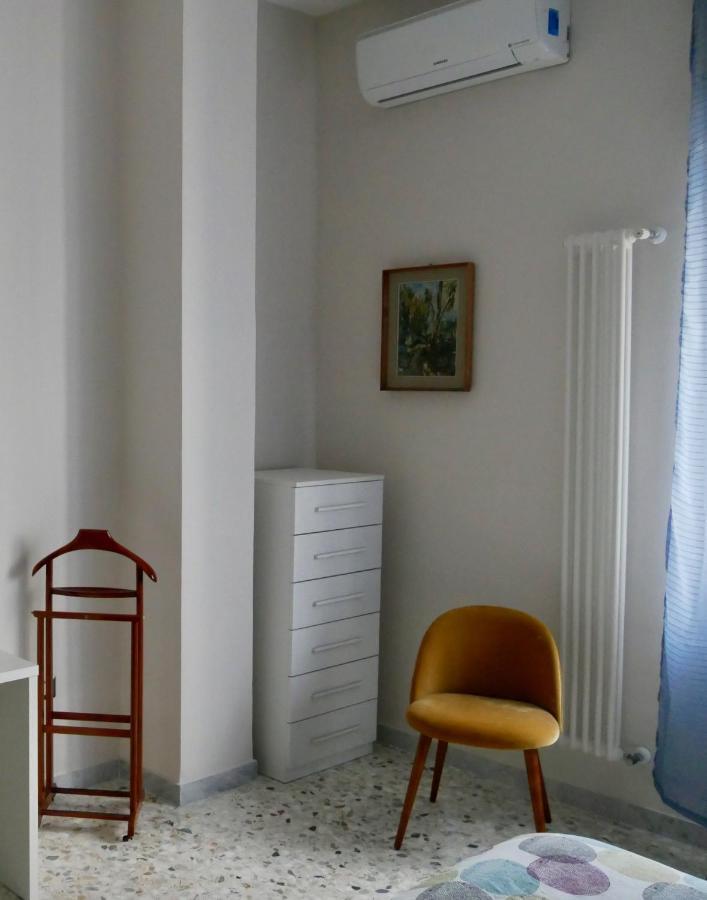 La Dimora Dell'Avvocato Apartment Naples Luaran gambar