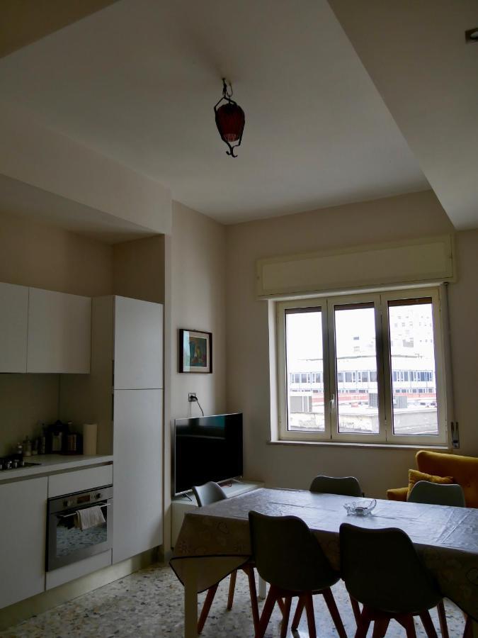 La Dimora Dell'Avvocato Apartment Naples Luaran gambar