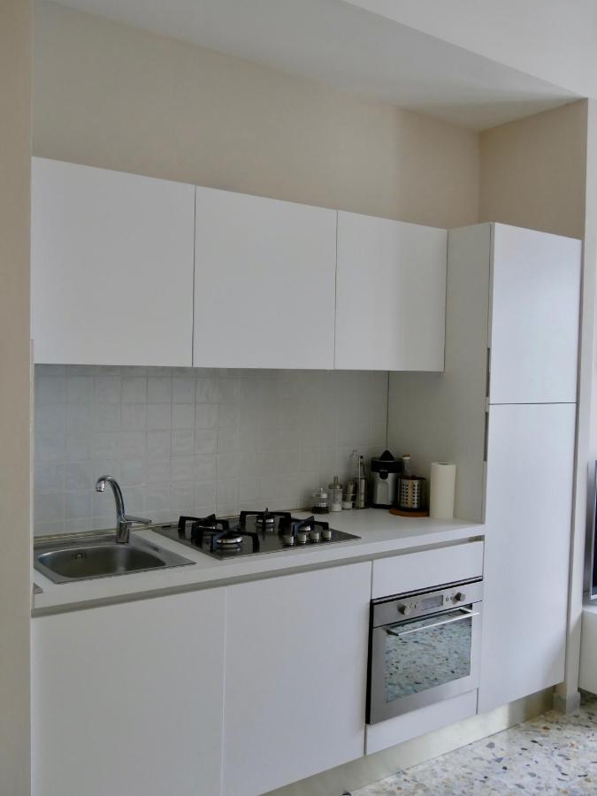 La Dimora Dell'Avvocato Apartment Naples Luaran gambar